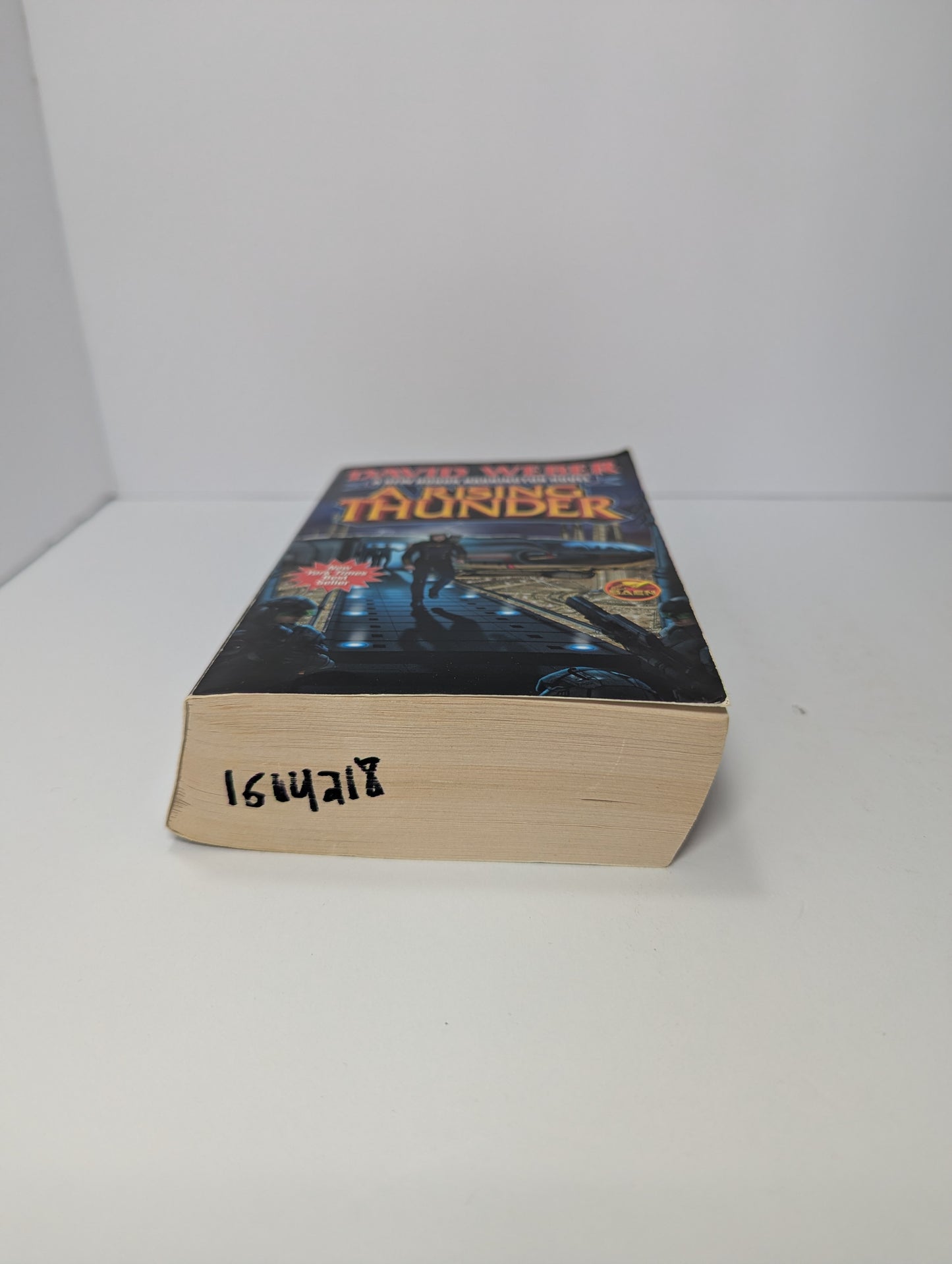 A Rising Thunder (Honor Harrington)