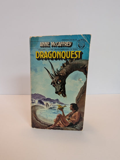 Dragonquest (Dragonriders of Pern, 2)