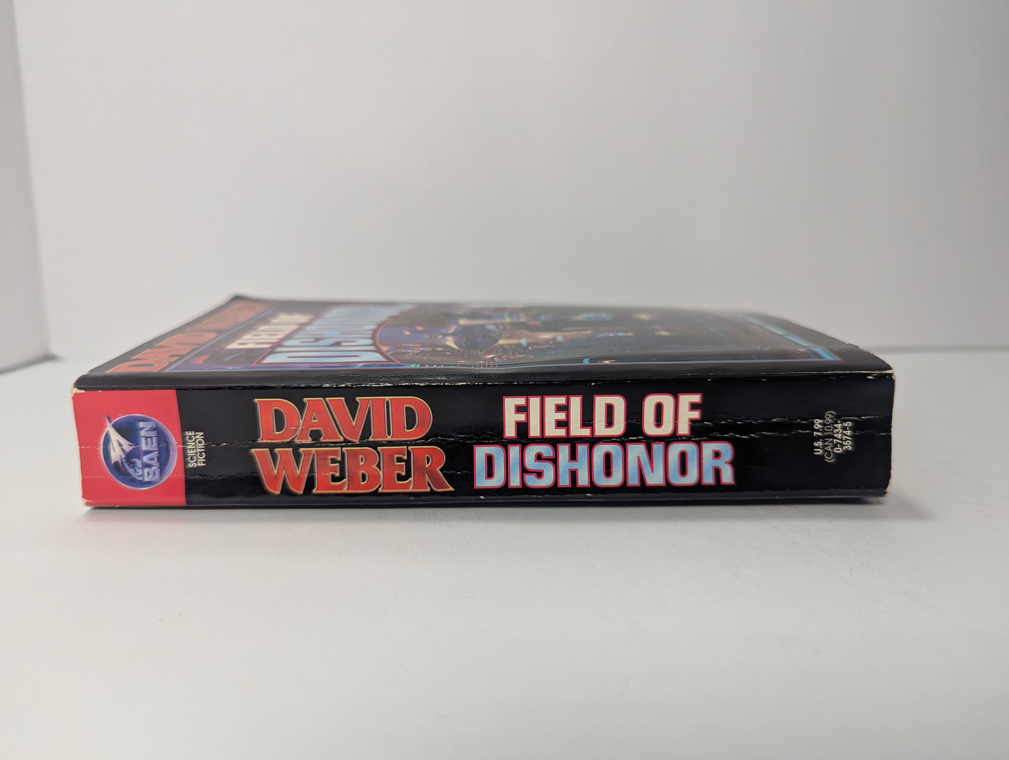 Field of Dishonor (Honor Harrington #4)