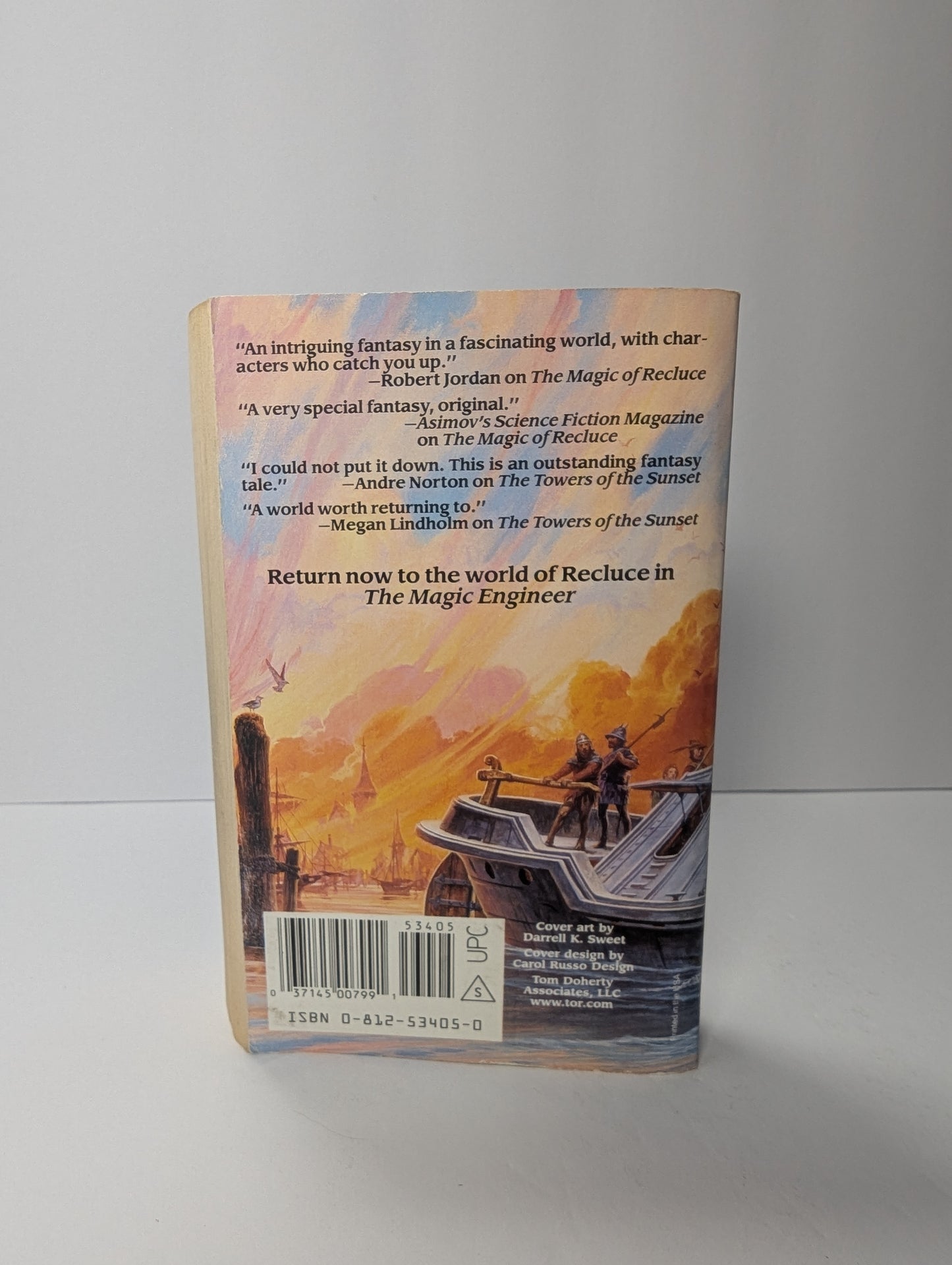 The Magic Engineer ( A novel in The saga of Recluce)