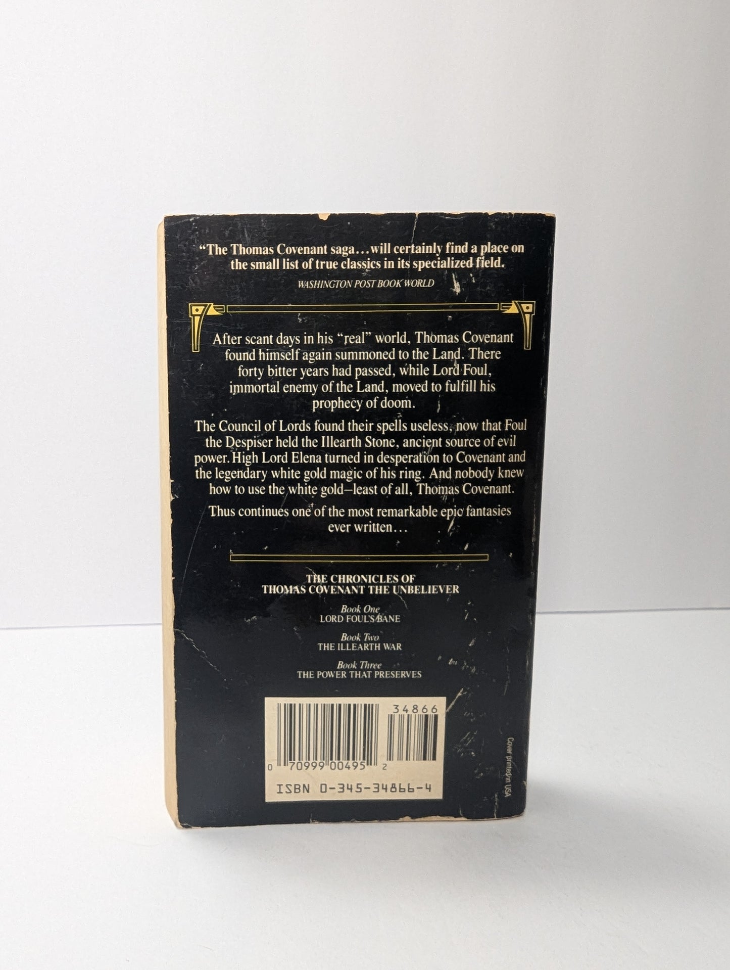The Illearth War: The Chronicles of Thomas Covenant the Unbeliever, Book Two