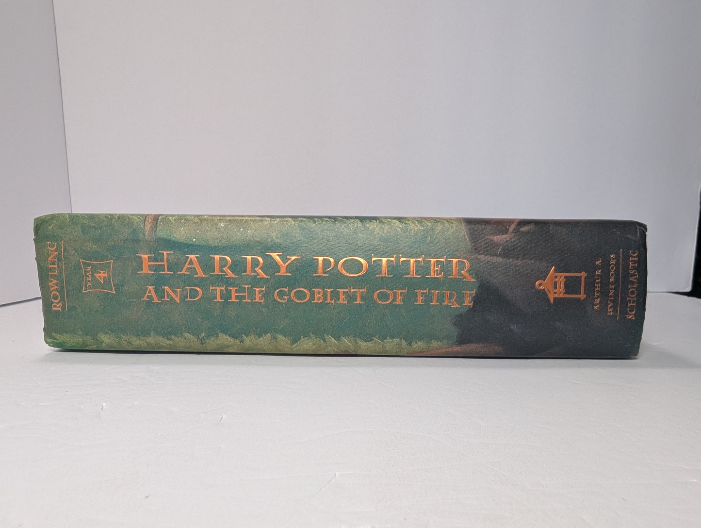 Harry Potter and the Goblet of Fire (Harry Potter, Book 4)