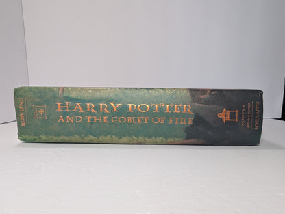 Harry Potter and the Goblet of Fire (Harry Potter, Book 4)