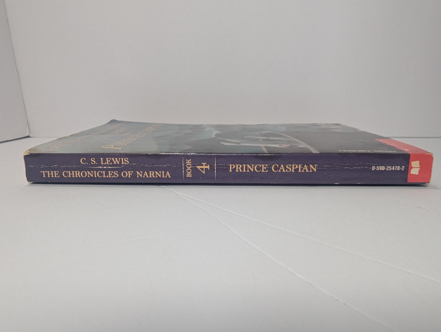 Prince Caspian: The Return to Narnia (The Chronicles of Narnia)