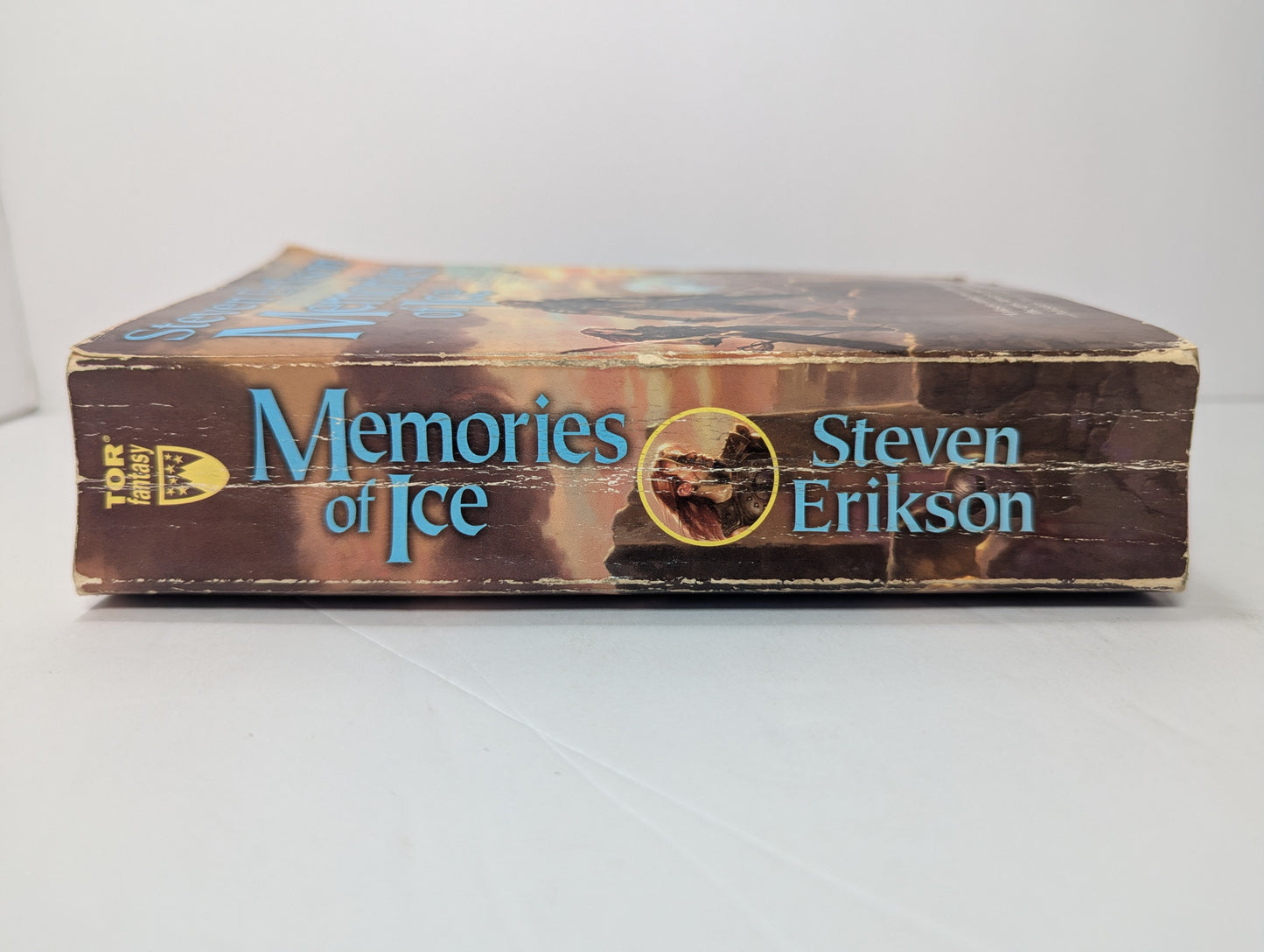 Memories of Ice (The Malazan Book of the Fallen, Book 3)