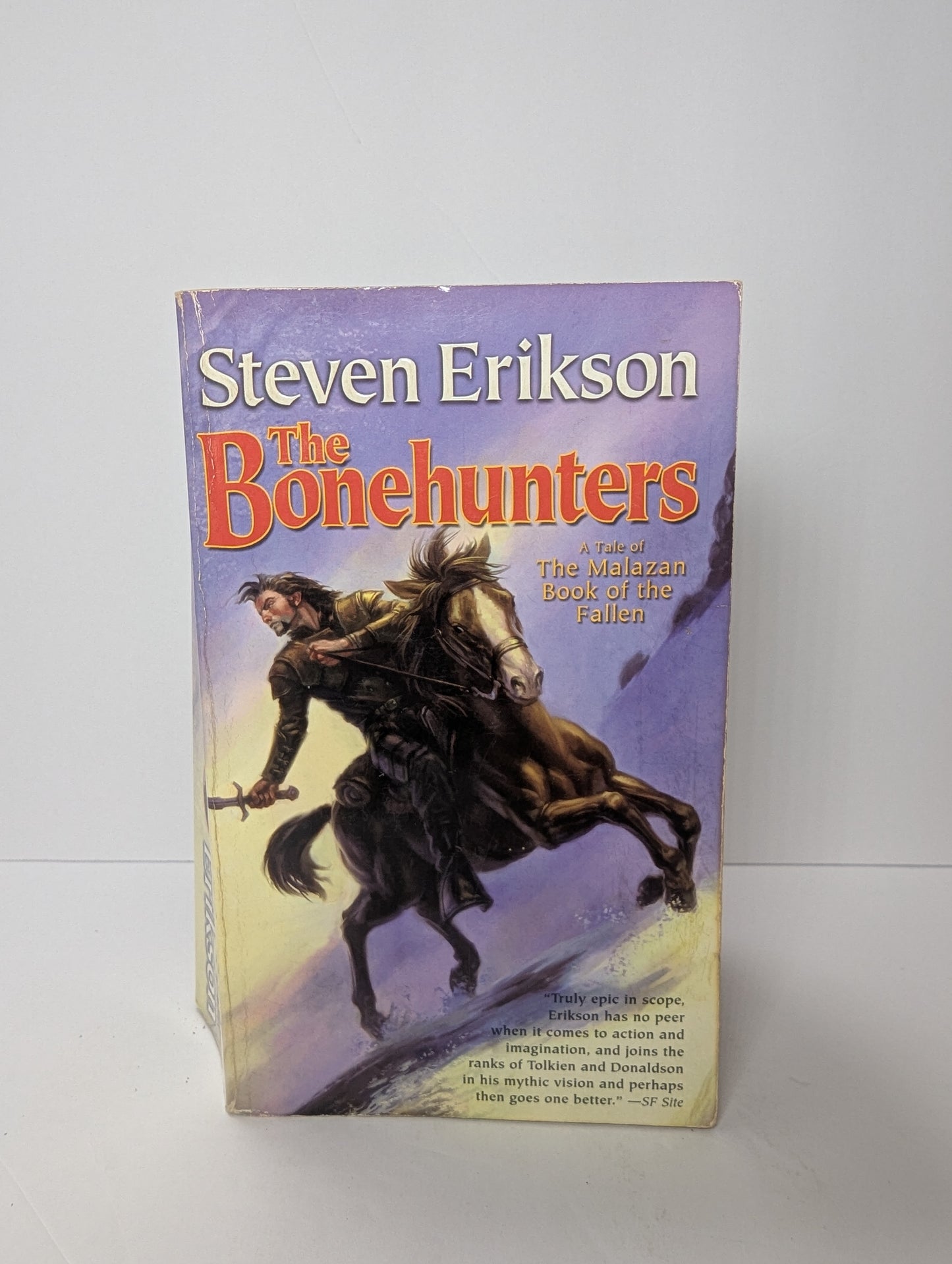 The Bonehunters: The Malazan Book of the Fallen (Book #6)