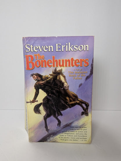 The Bonehunters: The Malazan Book of the Fallen (Book #6)