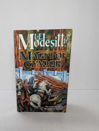 Magi'i of Cyador (The Saga of Recluce)