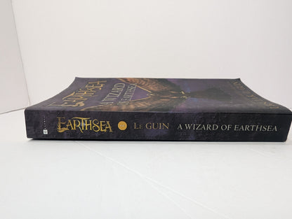 A Wizard of Earthsea (The Books of Earthsea, 1)