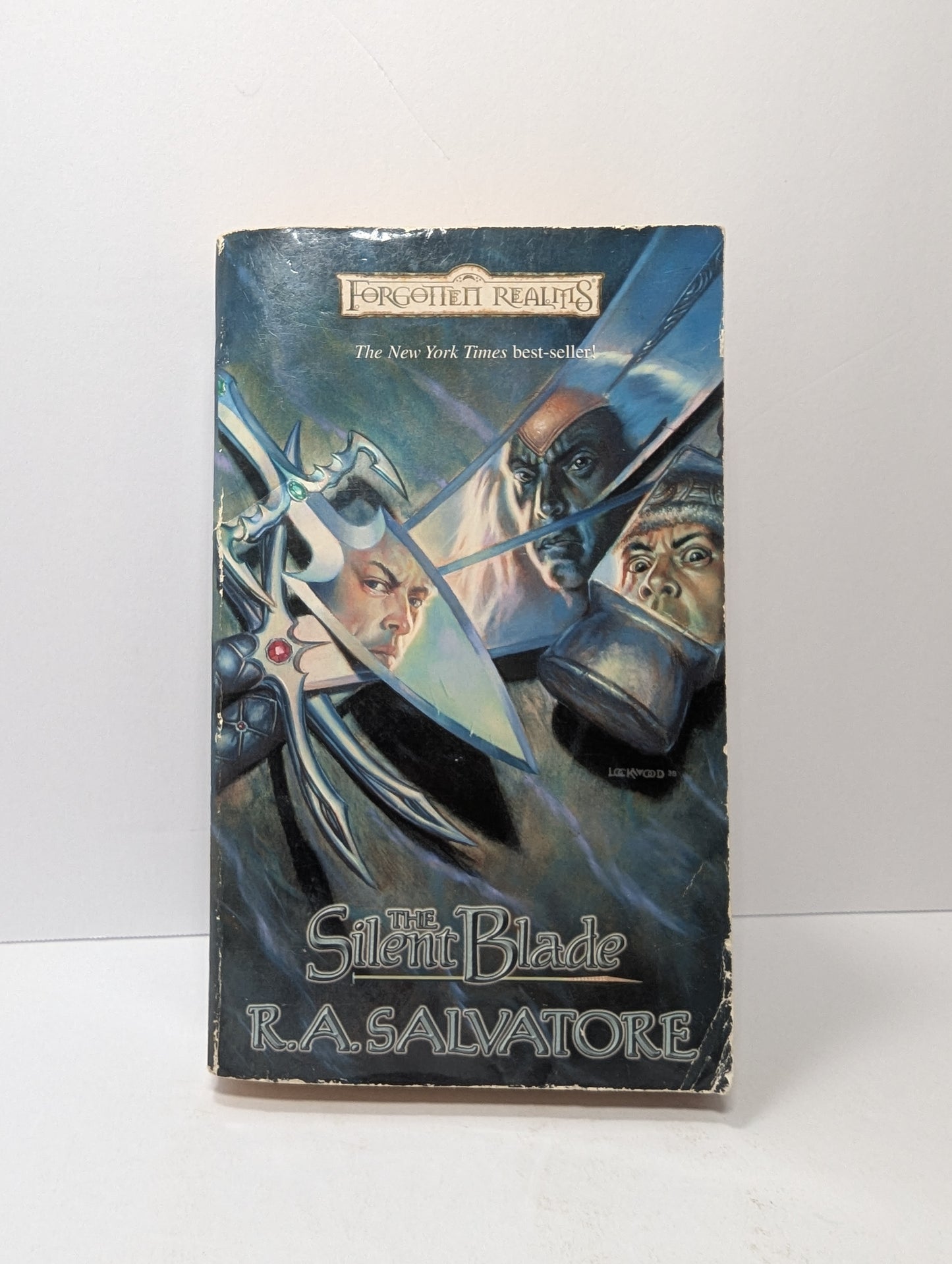 The Silent Blade (Forgotten Realms: Paths of Darkness, Book 1)