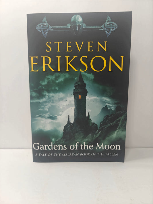 Gardens of the Moon (Malazan Book of the Fallen, 1)