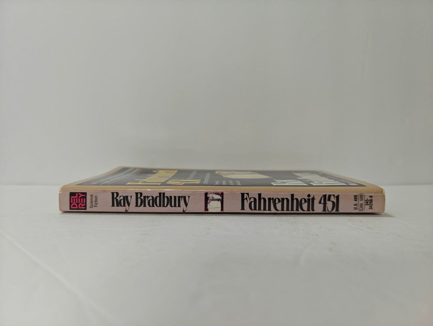 Fahrenheit 451