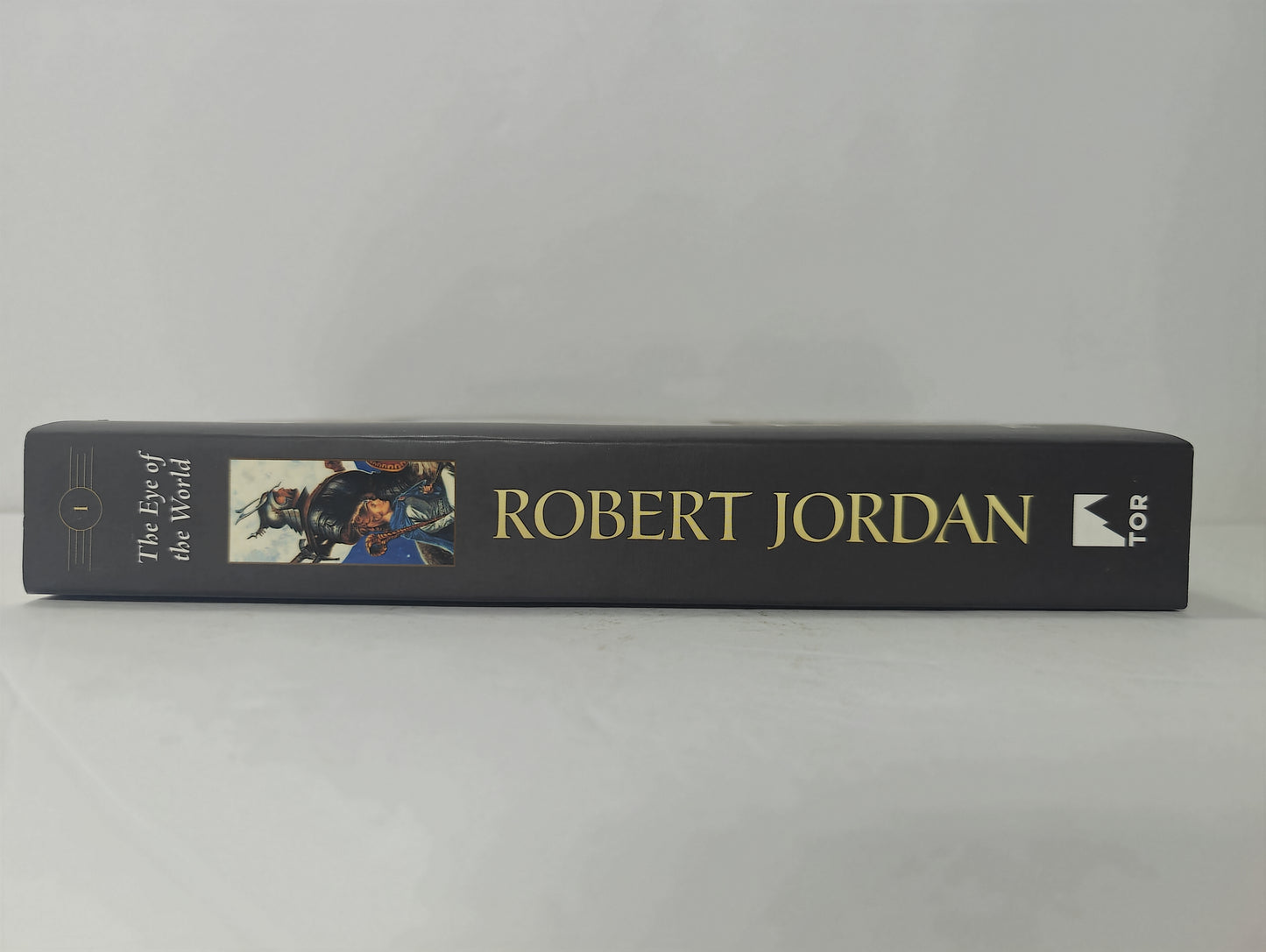 The Eye of the World: Book One of The Wheel of Time (Wheel of Time, 1)