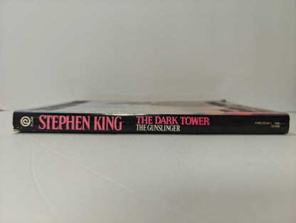The Gunslinger (The Dark Tower, Book 1)
