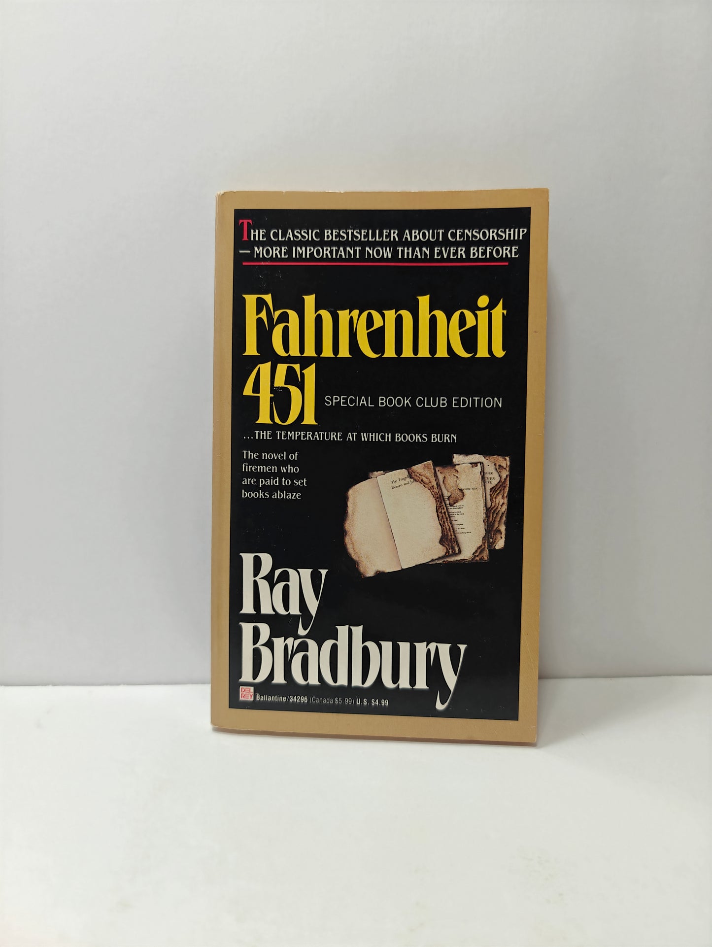 Fahrenheit 451